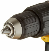 Ударная дрель-шуруповерт DeWALT DCD778M2T-QW (c 2-мя АКБ, кейс)