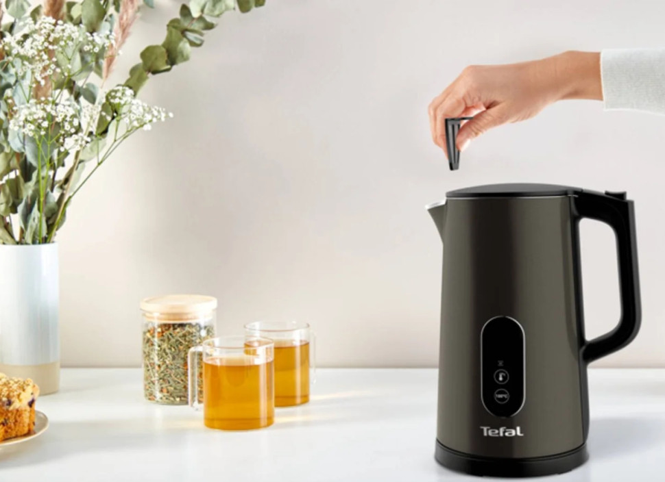 Электрический чайник Tefal KI831E10