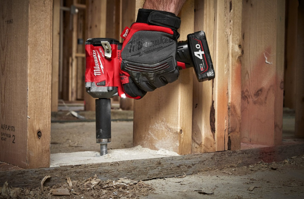 Гайковерт Milwaukee M12 FIW38-422X 4933464613 (с 2-мя АКБ, кейс)