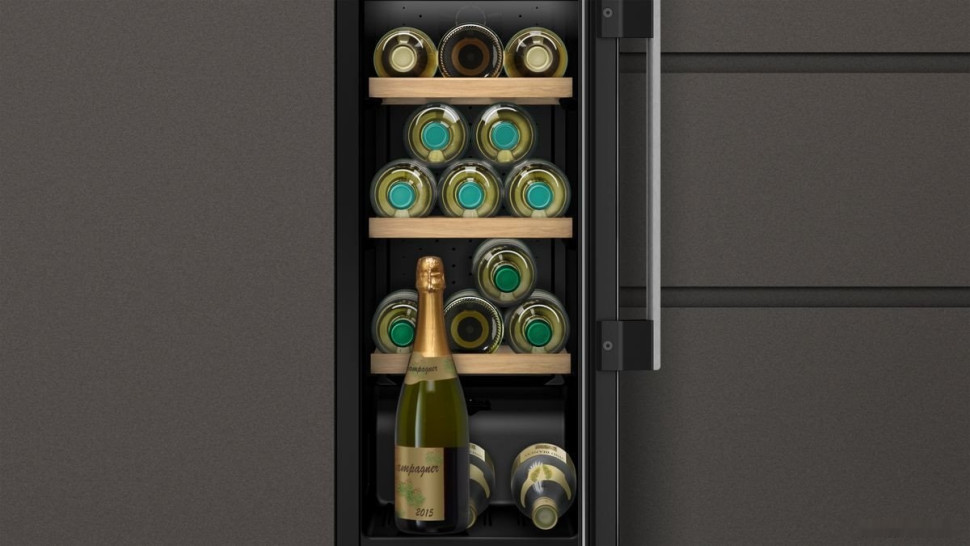 Винный шкаф NEFF KU9202HF0