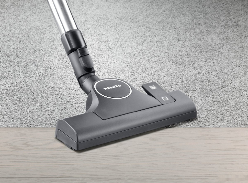 Пылесос Miele Complete C3 Allergy PowerLine SGFF4 (белый лотос)