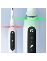 Электрическая зубная щетка Oral-B iO 5 IOG5.1A6.1DK (белый)