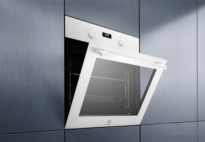 Духовой шкаф Electrolux OEF5H70V