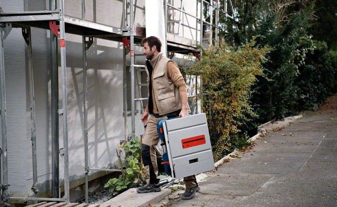 Деревообрабатывающий станок Bosch GTS 18V-216 Professional 0601B44000 (без АКБ)