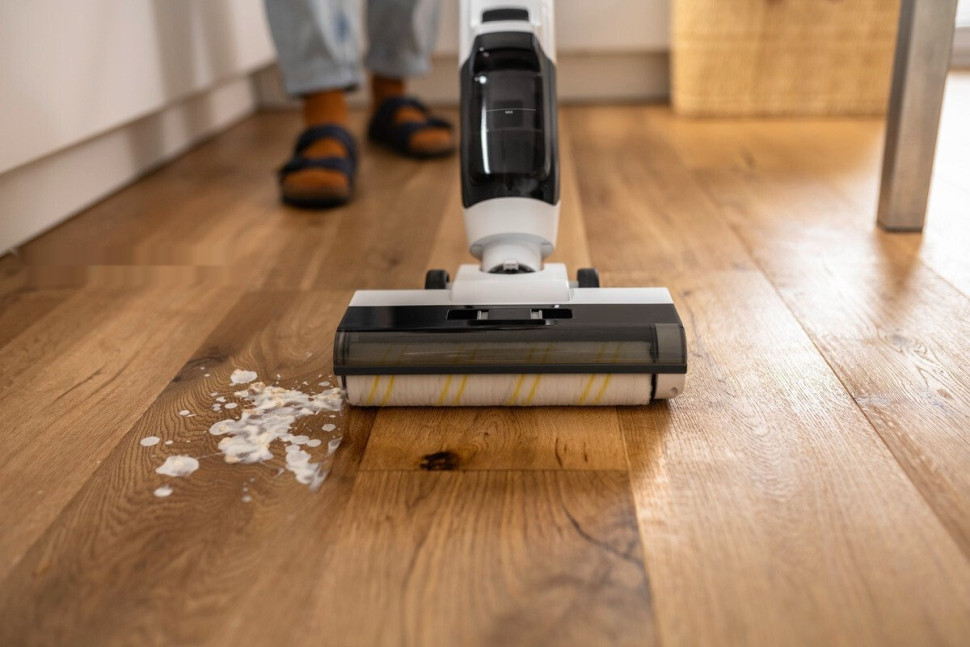 Вертикальный моющий пылесос Karcher KFL 1 1.056-110.0