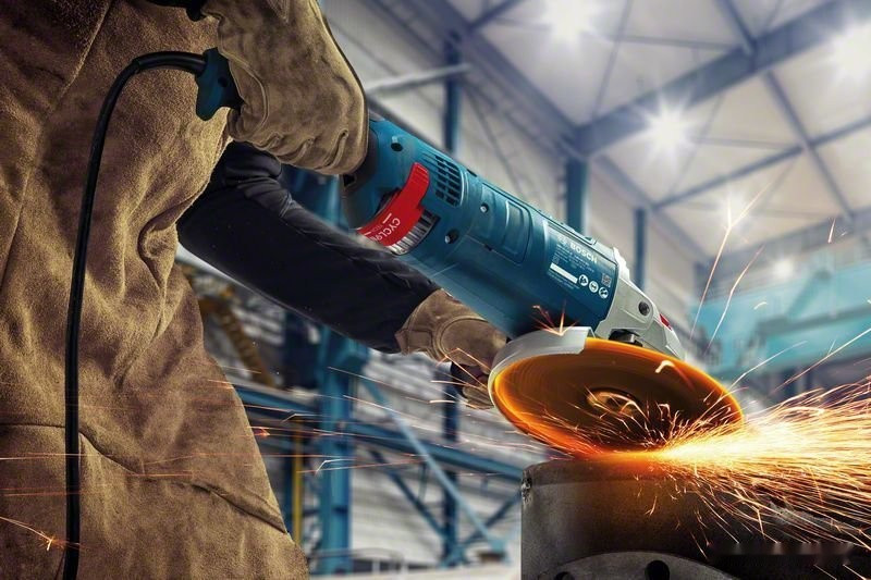 Угловая шлифмашина Bosch GWS 24-230 P Professional 06018C3100
