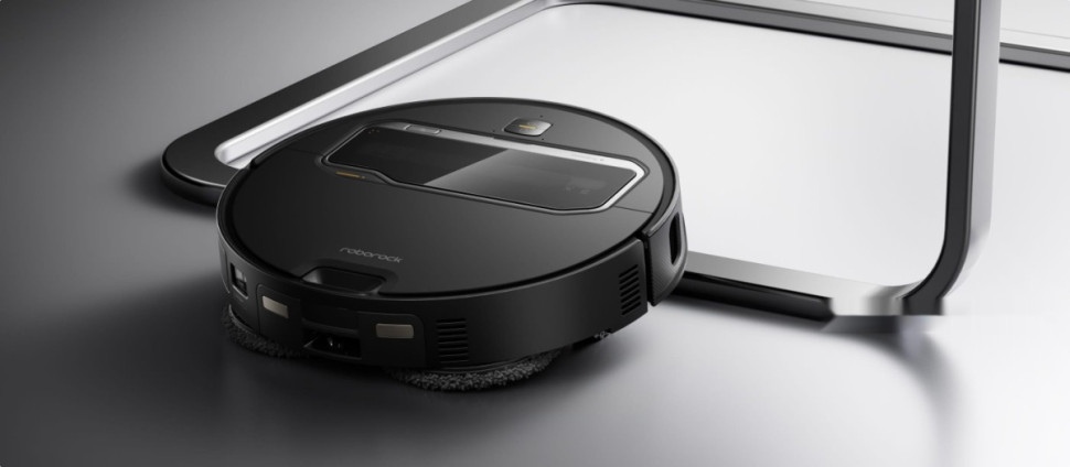 Робот-пылесос Roborock Saros Z70 (евровилка, черный)