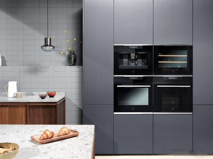Духовой шкаф Electrolux OKA9S31CX