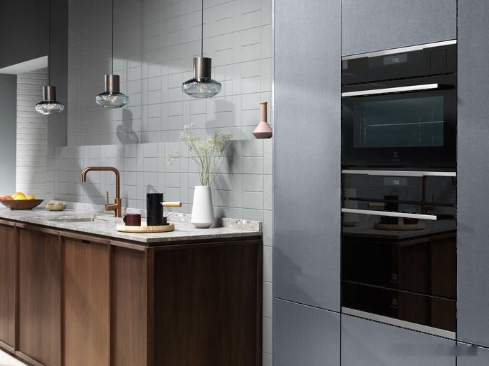 Духовой шкаф Electrolux OKA9S31CX