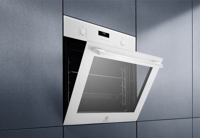 Духовой шкаф Electrolux SteamBake 600 EOD6F77WV