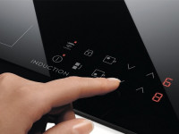 Варочная панель Electrolux Induction 300 Slim-Fit LIL61434C