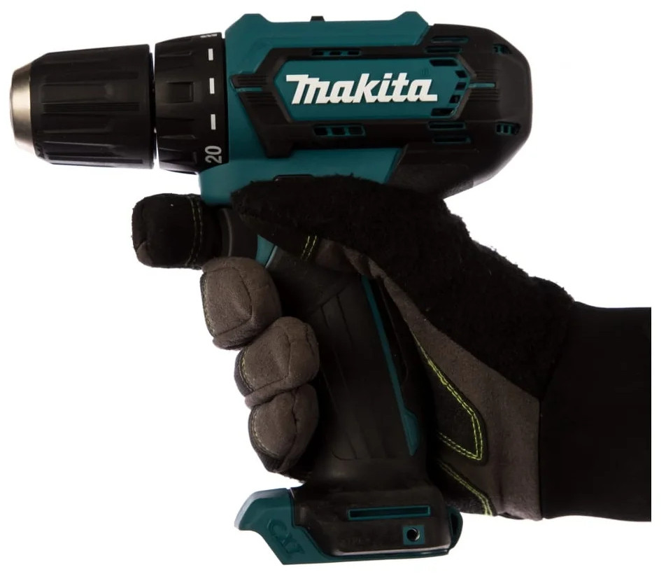 Дрель-шуруповерт Makita CLX237 (с 2-мя АКБ +лобзик)