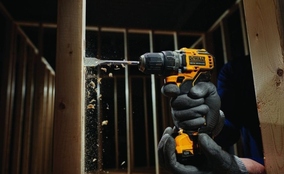 Дрель-шуруповерт DeWALT DCD701N-XJ (без АКБ)