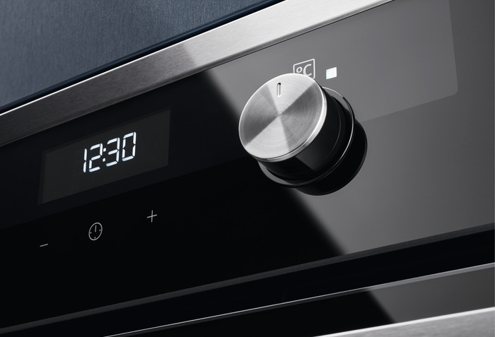 Духовой шкаф Electrolux OKC5H50X
