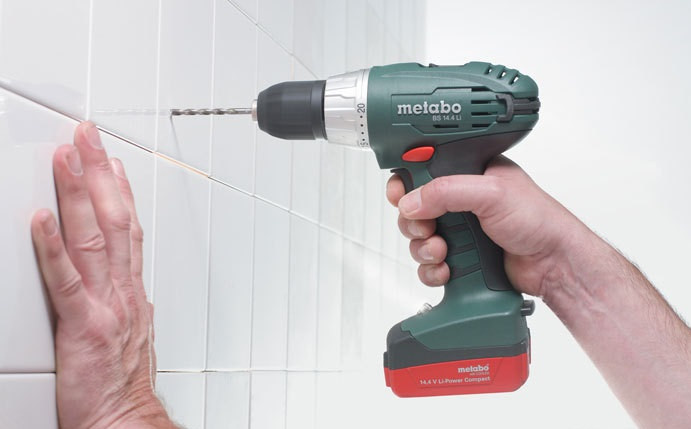 Винтовёрт  Metabo BS 14.4 (Выгодный набор)
