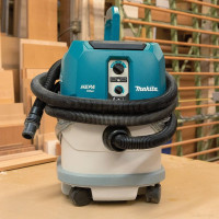 Промышленный пылесос Makita VC004GLZ01 (без АКБ и ЗУ)