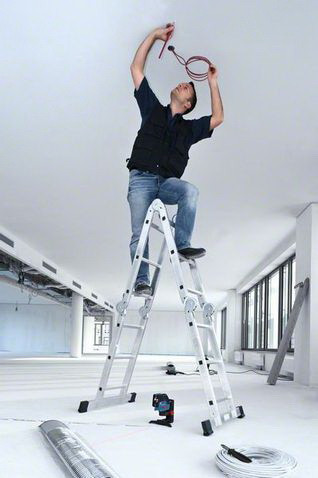 Призменный нивелир Bosch GCL 25