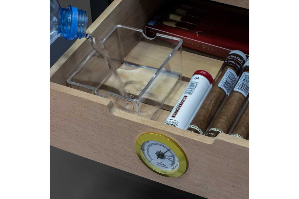 Винный шкаф Meyvel MC-70BT