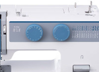 Электромеханическая швейная машина Chayka SewLux 200