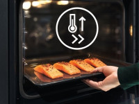 Духовой шкаф Electrolux EOB8S39H