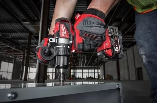 Дрель-шуруповерт Milwaukee M18 BLDD2-0X 4933464514 (без АКБ, кейс)