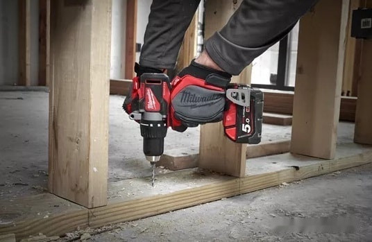 Дрель-шуруповерт Milwaukee M18 BLDD2-0X 4933464514 (без АКБ, кейс)