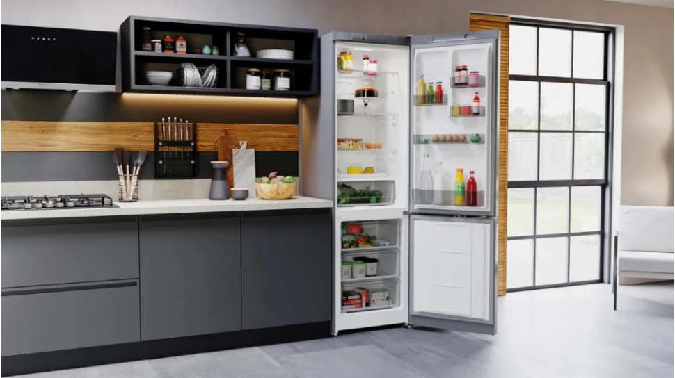 Холодильник Hotpoint-Ariston HT 5200 S