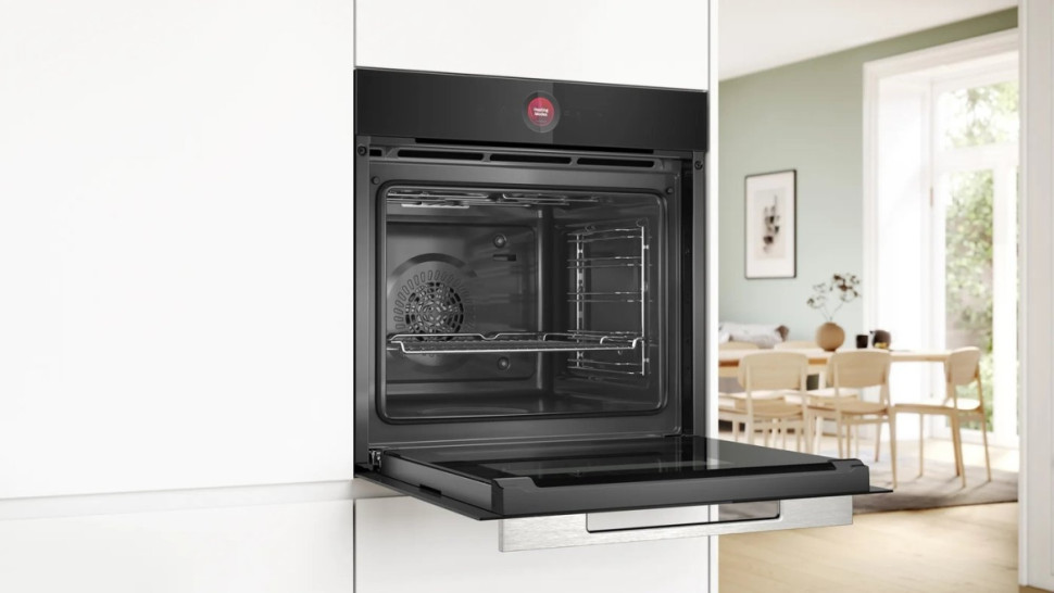 Духовой шкаф Bosch Serie 8 HBG7241B1