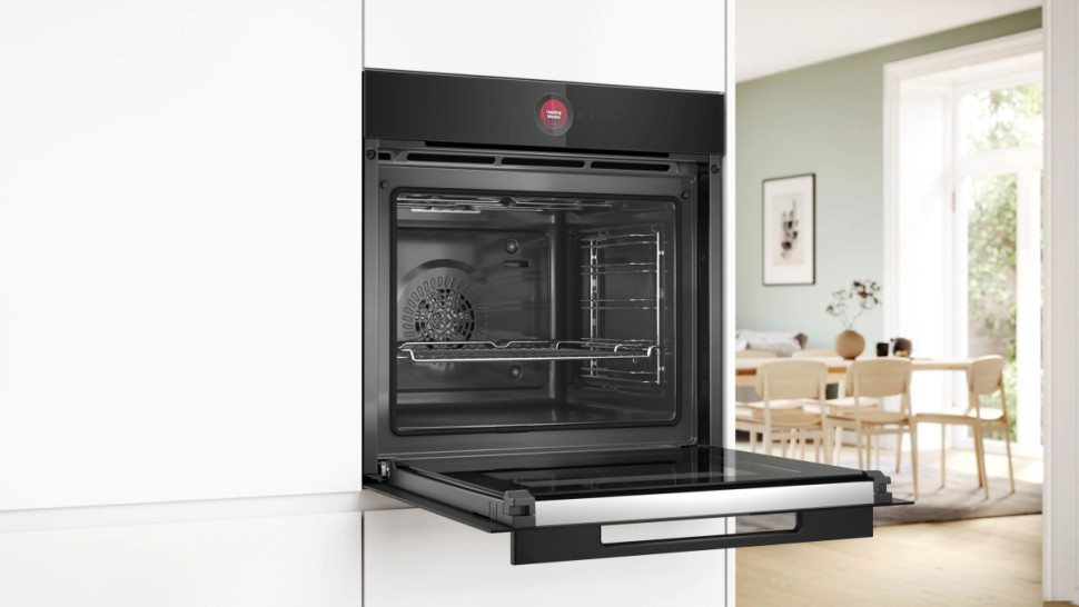 Духовой шкаф Bosch Serie 8 HBG9742B1S
