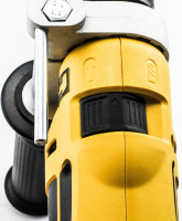 Дрель ударная DeWALT DWD024S