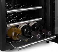 Винный шкаф Kitfort KT-2407 Black