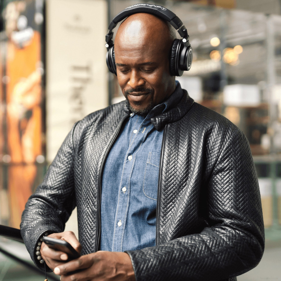 Наушники Audio-Technica ATH-M50XBT2 (черный)