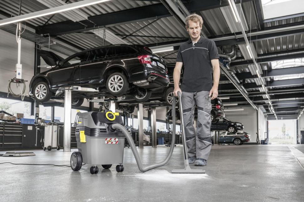 Пылесос Karcher NT 30/1 Ap L