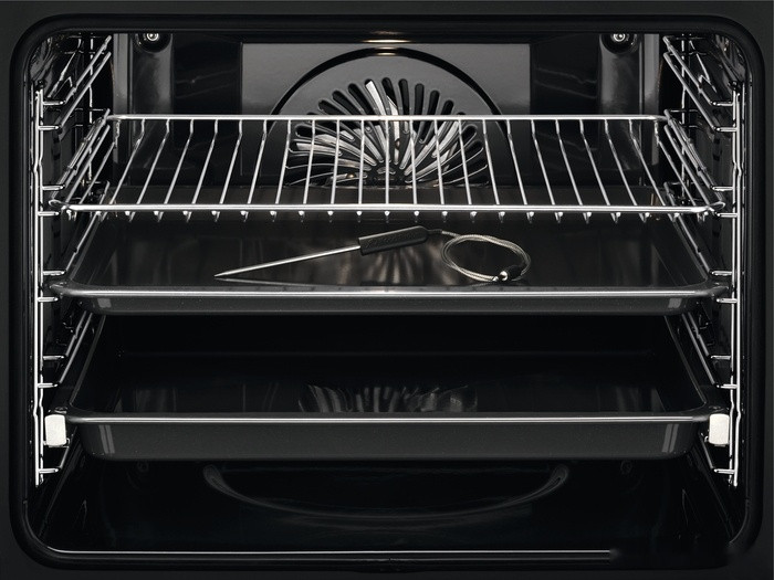 Духовой шкаф Electrolux EOE7P31Z
