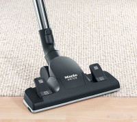 Пылесос Miele Complete C3 Silence