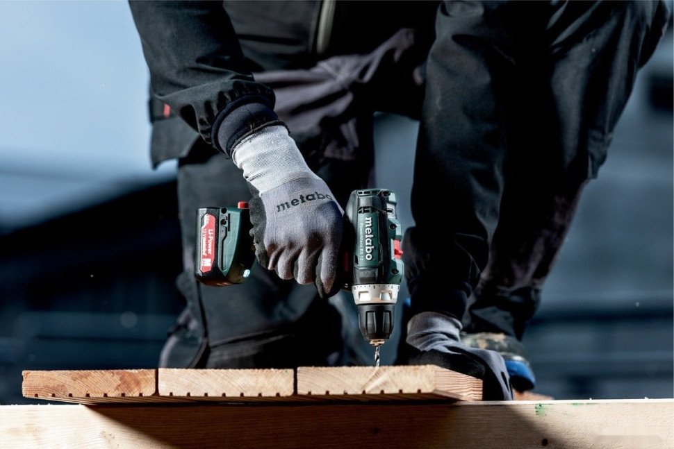 Дрель-шуруповерт Metabo PowerMaxx BS 12 601036500 (с 2-мя АКБ 2 Ah, кейс)