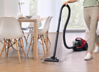 Пылесос Bosch BGS21WX200