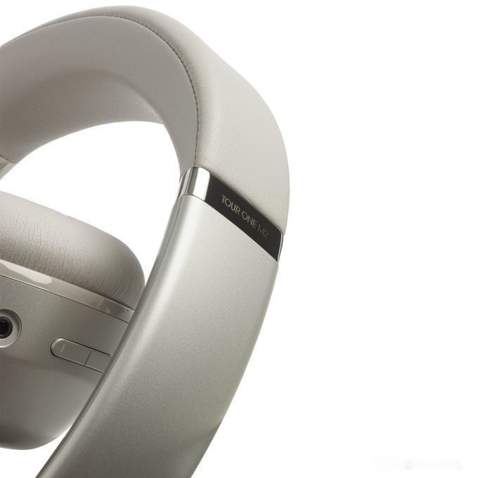 Наушники JBL Tour One M2 (шампань)