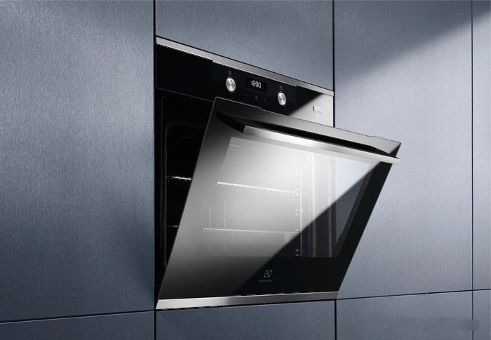 Духовой шкаф Electrolux OKD5C51X
