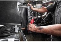 Трещотка Milwaukee M12 FHIR38-0 4933478172 (без АКБ)