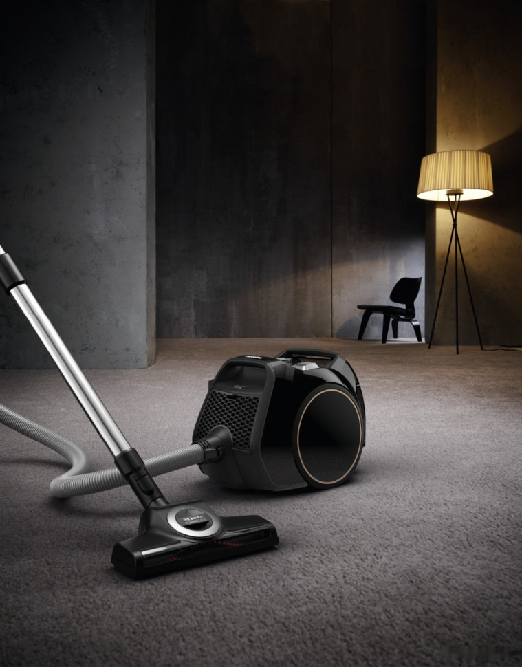 Пылесос Miele Boost CX1 Cat & Dog PowerLine SNCF0