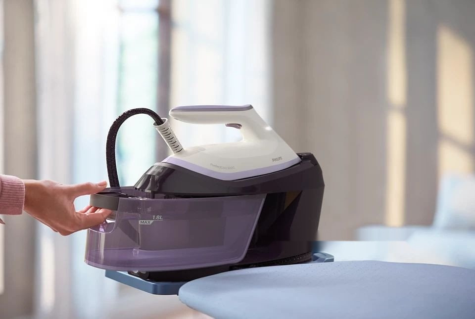 Утюг Philips PerfectCare 6000 Series PSG6024/30