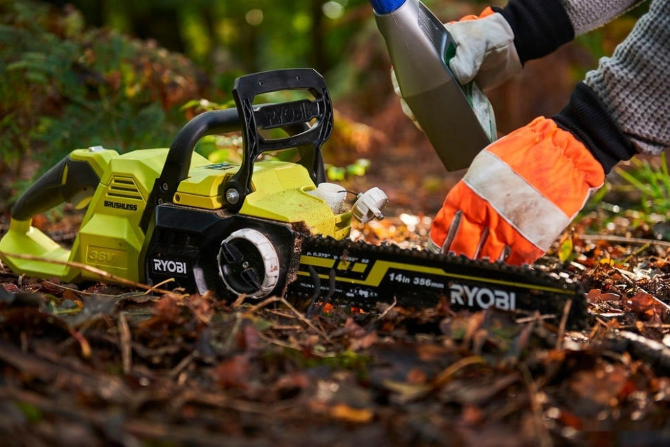 Аккумуляторная пила Ryobi RY36CSX35A-150 (с АКБ 5 Ah)