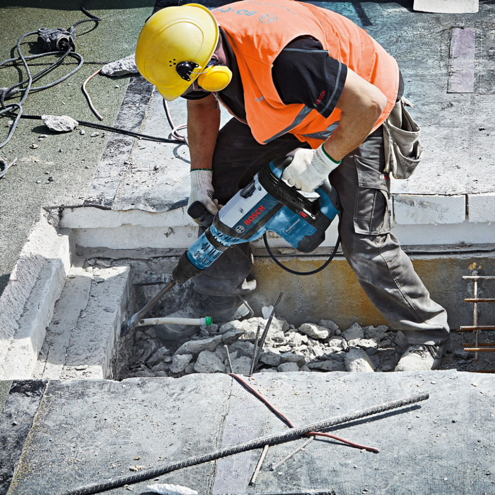 Электрический отбойный молоток Bosch GSH 7 VC