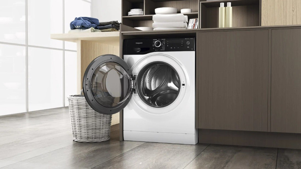 Стиральная машина Hotpoint-Ariston NSD 8249 ZD AVE RU Стиральная машина Hotpoint-Ariston NSD 8249 ZD AVE RU