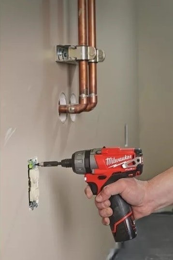 Дрель-шуруповерт Milwaukee M12 CD-0 4933440450 (без АКБ)
