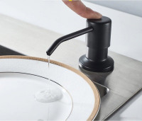 Кухонная мойка БелЭворс New Lux R + смеситель W74004-2 + дозатор L405F (черный)