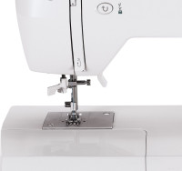 Компьютерная швейная машина Singer Вrilliance 6160