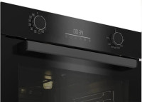 Духовой шкаф Beko BBIM16300SG