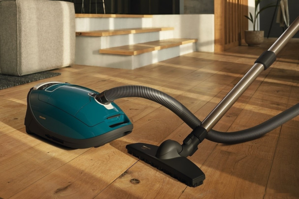 Пылесос Miele Complete C3 Parquet Flex SGSF5 (бирюзовый)
